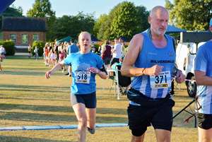 Download race photo <a href='Large/img_1812.jpg' class='lightbox-download'>here</a>