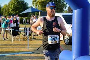 Download race photo <a href='Large/img_1835.jpg' class='lightbox-download'>here</a>