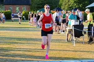 Download race photo <a href='Large/img_1836.jpg' class='lightbox-download'>here</a>
