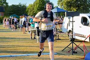 Download race photo <a href='Large/img_1839.jpg' class='lightbox-download'>here</a>