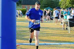 Download race photo <a href='Large/img_1840.jpg' class='lightbox-download'>here</a>