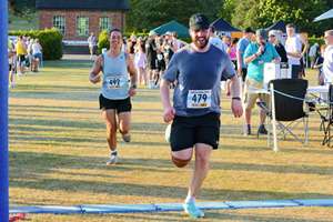 Download race photo <a href='Large/img_1843.jpg' class='lightbox-download'>here</a>