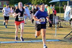 Download race photo <a href='Large/img_1850.jpg' class='lightbox-download'>here</a>