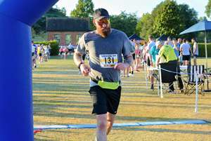 Download race photo <a href='Large/img_1865.jpg' class='lightbox-download'>here</a>