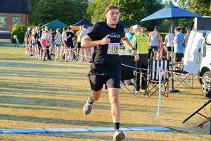 Download race photo <a href='Large/img_1876.jpg' class='lightbox-download'>here</a>