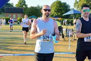 Download race photo <a href='Large/img_1880.jpg' class='lightbox-download'>here</a>