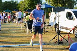 Download race photo <a href='Large/img_1882.jpg' class='lightbox-download'>here</a>