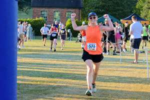Download race photo <a href='Large/img_1896.jpg' class='lightbox-download'>here</a>