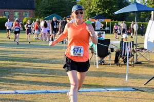 Download race photo <a href='Large/img_1897.jpg' class='lightbox-download'>here</a>