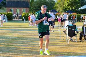 Download race photo <a href='Large/img_1916.jpg' class='lightbox-download'>here</a>