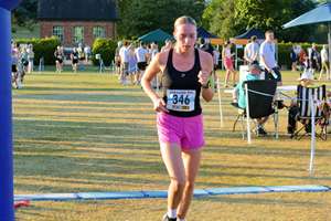 Download race photo <a href='Large/img_1929.jpg' class='lightbox-download'>here</a>