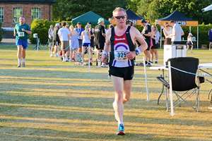 Download race photo <a href='Large/img_1941.jpg' class='lightbox-download'>here</a>