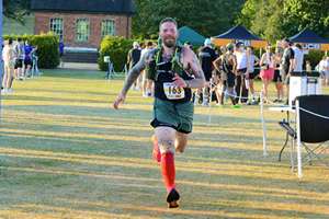 Download race photo <a href='Large/img_1945.jpg' class='lightbox-download'>here</a>