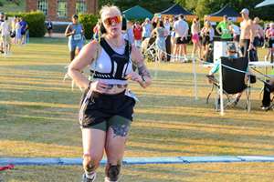Download race photo <a href='Large/img_1962.jpg' class='lightbox-download'>here</a>