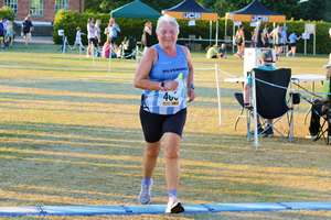 Download race photo <a href='Large/img_2011.jpg' class='lightbox-download'>here</a>