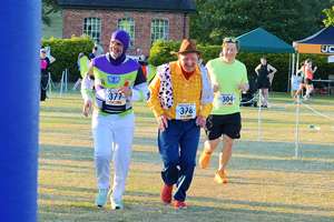 Download race photo <a href='Large/img_2013.jpg' class='lightbox-download'>here</a>