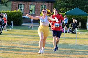 Download race photo <a href='Large/img_2016.jpg' class='lightbox-download'>here</a>