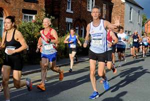 Download race photo <a href='Large/img_0112.jpg' class='lightbox-download'>here</a>