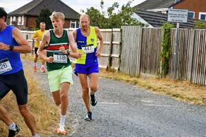 Download race photo <a href='Large/img_0440.jpg' class='lightbox-download'>here</a>