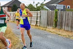 Download race photo <a href='Large/img_0442.jpg' class='lightbox-download'>here</a>