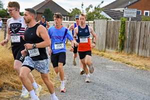 Download race photo <a href='Large/img_0466.jpg' class='lightbox-download'>here</a>