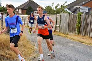 Download race photo <a href='Large/img_0468.jpg' class='lightbox-download'>here</a>