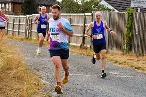 Download race photo <a href='Large/img_0474.jpg' class='lightbox-download'>here</a>