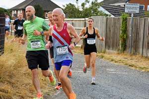 Download race photo <a href='Large/img_0558.jpg' class='lightbox-download'>here</a>