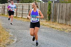 Download race photo <a href='Large/img_0715.jpg' class='lightbox-download'>here</a>
