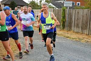 Download race photo <a href='Large/img_0728.jpg' class='lightbox-download'>here</a>
