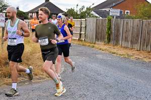 Download race photo <a href='Large/img_0777.jpg' class='lightbox-download'>here</a>