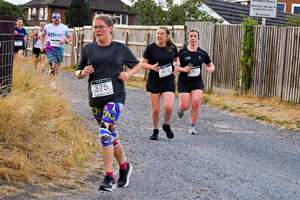 Download race photo <a href='Large/img_0887.jpg' class='lightbox-download'>here</a>