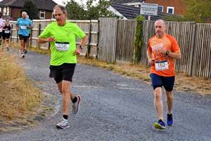 Download race photo <a href='Large/img_0977.jpg' class='lightbox-download'>here</a>