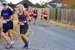 Download race photo <a href='Large/img_1020.jpg' class='lightbox-download'>here</a>