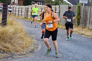 Download race photo <a href='Large/img_1030.jpg' class='lightbox-download'>here</a>