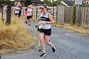 Download race photo <a href='Large/img_1042.jpg' class='lightbox-download'>here</a>