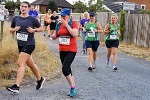Download race photo <a href='Large/img_1074.jpg' class='lightbox-download'>here</a>