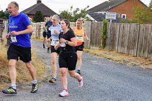 Download race photo <a href='Large/img_1083.jpg' class='lightbox-download'>here</a>