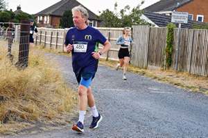 Download race photo <a href='Large/img_1105.jpg' class='lightbox-download'>here</a>