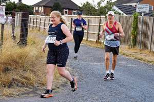 Download race photo <a href='Large/img_1130.jpg' class='lightbox-download'>here</a>