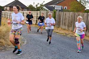 Download race photo <a href='Large/img_1136.jpg' class='lightbox-download'>here</a>