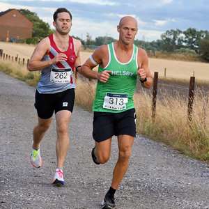 Download race photo <a href='Large/img_1199.jpg' class='lightbox-download'>here</a>