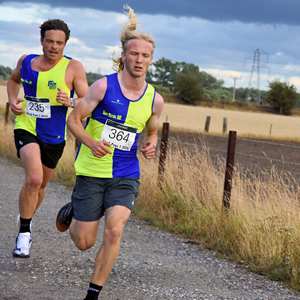 Download race photo <a href='Large/img_1211.jpg' class='lightbox-download'>here</a>