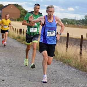 Download race photo <a href='Large/img_1257.jpg' class='lightbox-download'>here</a>
