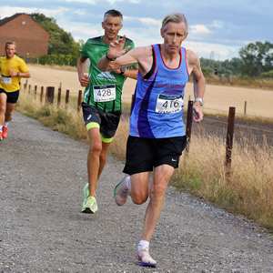 Download race photo <a href='Large/img_1259.jpg' class='lightbox-download'>here</a>