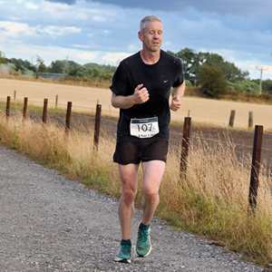 Download race photo <a href='Large/img_1434.jpg' class='lightbox-download'>here</a>