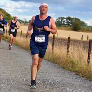 Download race photo <a href='Large/img_1524.jpg' class='lightbox-download'>here</a>