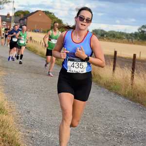 Download race photo <a href='Large/img_1530.jpg' class='lightbox-download'>here</a>