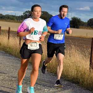 Download race photo <a href='Large/img_1591.jpg' class='lightbox-download'>here</a>