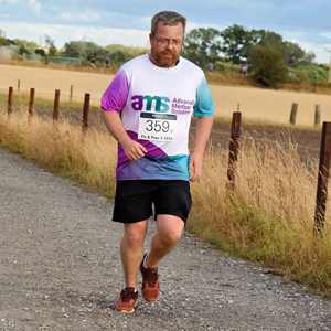 Download race photo <a href='Large/img_1680.jpg' class='lightbox-download'>here</a>